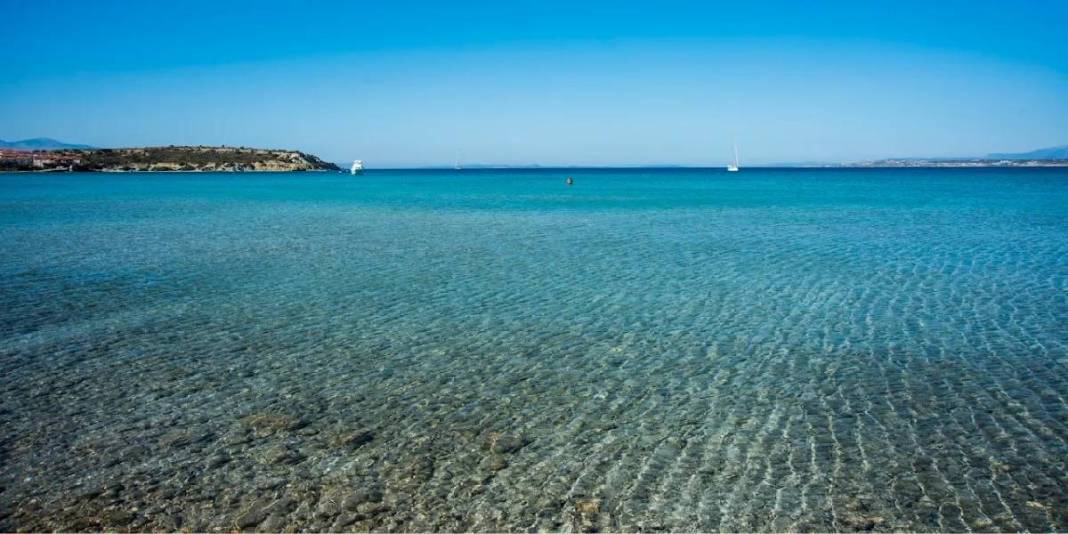 Ege’nin saklı mücevheri! İzmir’e 1 saatlik uzaklıkta: İnce kumlu, bakir mavi bir koy… 9